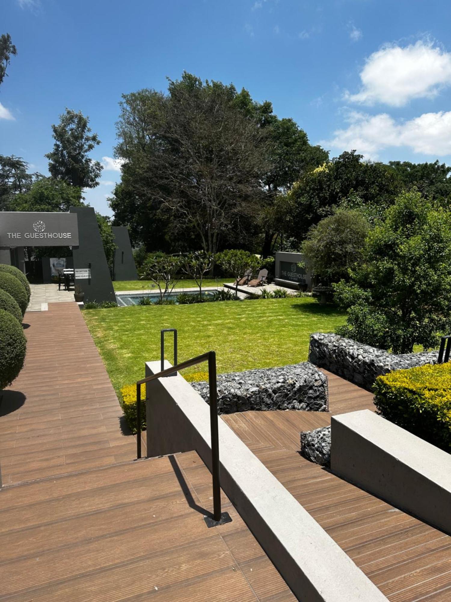 The Guesthouse 6 On Vrede Johannesburg Eksteriør billede